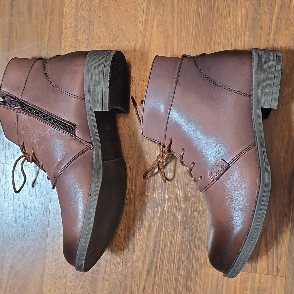 Propet Tatum Lace Bootie - Picture 6 of 10